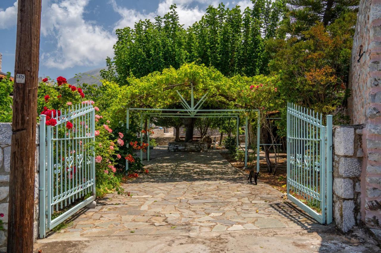 Tranquil Stone Garden House Villa Kalos Bagian luar foto